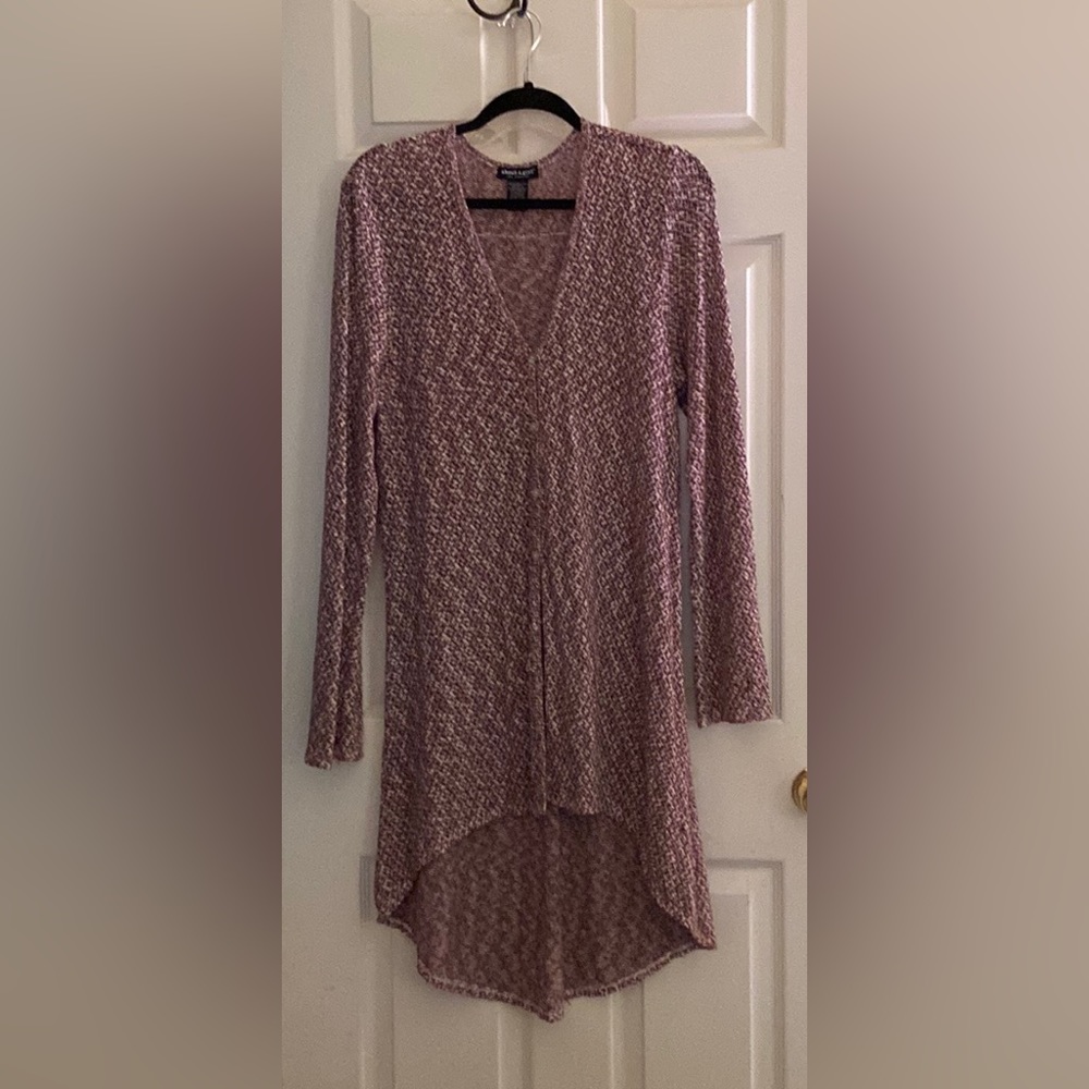 Burgundy and Cream high-low lightweight sweater.